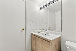 316-900 Tolmie Ave — listing photo 27 of 33