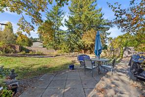 8698 East Saanich Rd — listing photo 26 of 32