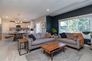 3568 Honeycrisp Ave — listing photo 13 of 49