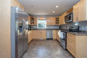 5274 Koksilah Rd — listing photo 21 of 81