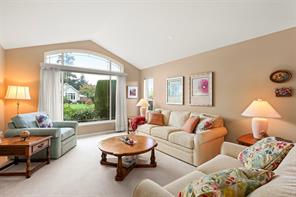 495 Troon Close — listing photo 17 of 41