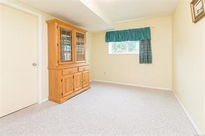 7453 Veyaness Rd — listing photo 23 of 43