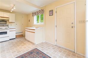 7453 Veyaness Rd — listing photo 30 of 43