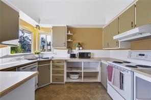 3910 Scolton Rd — listing photo 20 of 46