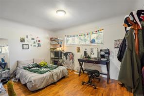 546 Linden Ave — listing photo 13 of 35