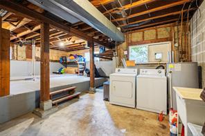 546 Linden Ave — listing photo 17 of 35