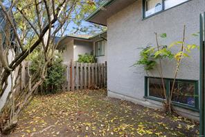 546 Linden Ave — listing photo 21 of 35