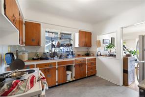 546 Linden Ave — listing photo 31 of 35