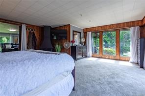 973 Island Hwy — listing photo 14 of 81