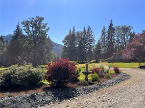 973 Island Hwy — listing photo 49 of 81