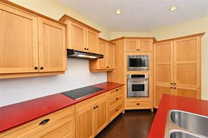 6086 Sterling Dr — listing photo 15 of 52