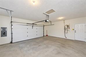 6086 Sterling Dr — listing photo 41 of 52
