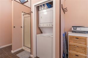 2335 Ravenhill Rd — listing photo 27 of 47