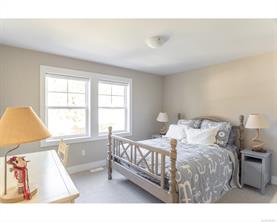 300 Sunningdale Rd — listing photo 33 of 54