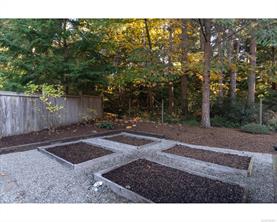300 Sunningdale Rd — listing photo 50 of 54