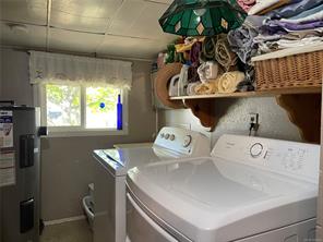 4818 Helen St — listing photo 16 of 27