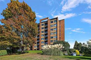 802-105 Gorge Rd — listing photo 33 of 34