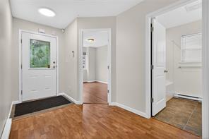9-2728 1st St — listing photo 14 of 45