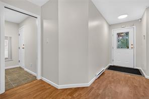 9-2728 1st St — listing photo 15 of 45