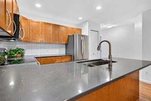 9-2728 1st St — listing photo 20 of 45