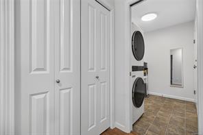 9-2728 1st St — listing photo 41 of 45