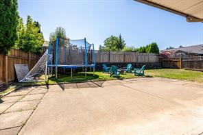 3351 Coniston Cres — listing photo 19 of 27