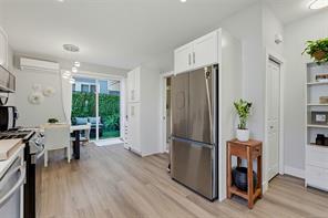 925 Turnstone Ridge — listing photo 14 of 31