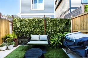 925 Turnstone Ridge — listing photo 17 of 31
