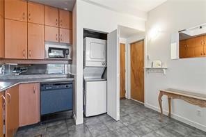 117-409 Swift St — listing photo 14 of 46