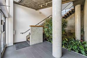 117-409 Swift St — listing photo 28 of 46