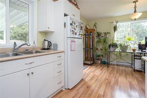 2168 Yellow Point Rd — listing photo 14 of 36