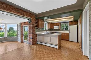 4916 Lochside Dr — listing photo 16 of 67