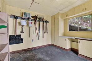 4916 Lochside Dr — listing photo 39 of 67