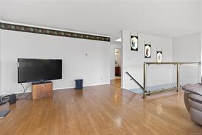 365 Panorama Cres — listing photo 14 of 76