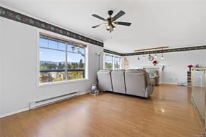 365 Panorama Cres — listing photo 16 of 76