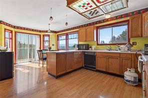 365 Panorama Cres — listing photo 19 of 76