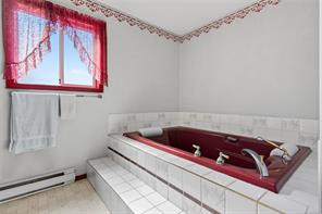 365 Panorama Cres — listing photo 29 of 76