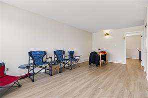 365 Panorama Cres — listing photo 39 of 76