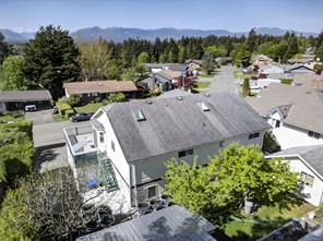 365 Panorama Cres — listing photo 53 of 76