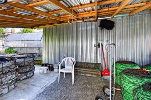 365 Panorama Cres — listing photo 66 of 76