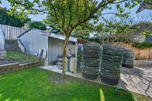 365 Panorama Cres — listing photo 67 of 76