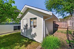 365 Panorama Cres — listing photo 69 of 76