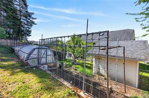 365 Panorama Cres — listing photo 70 of 76