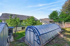 365 Panorama Cres — listing photo 71 of 76