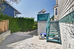 365 Panorama Cres — listing photo 73 of 76