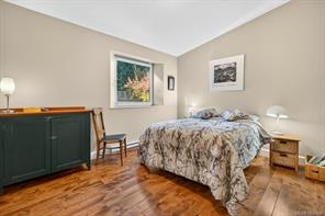 7844 Ships Point Rd — listing photo 22 of 43