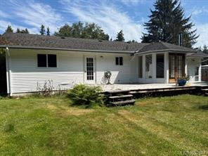 5890 Beaver Harbour Rd — listing photo 22 of 36