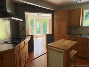 5890 Beaver Harbour Rd — listing photo 29 of 36
