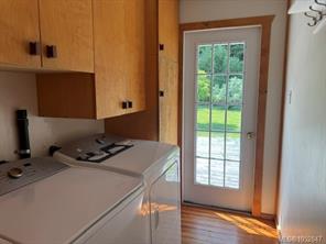 5890 Beaver Harbour Rd — listing photo 32 of 36