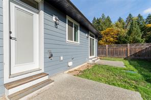 37-3205 Gibbins Rd — listing photo 24 of 27